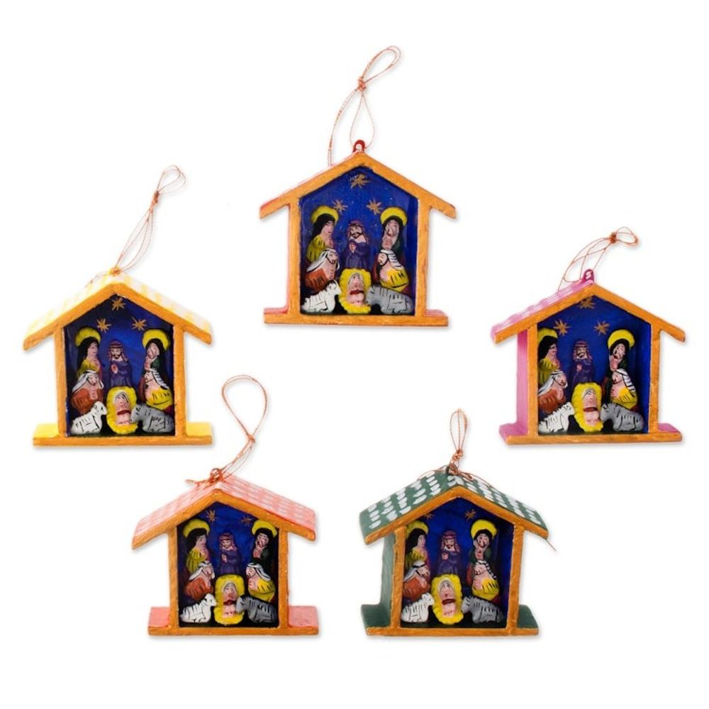 Ornaments Set of 5 'Huts'