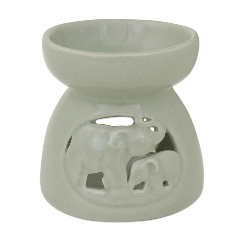 Thailand Elephants Handmade Green Ceramic Clay Oil Warmer 'Mother and Baby'