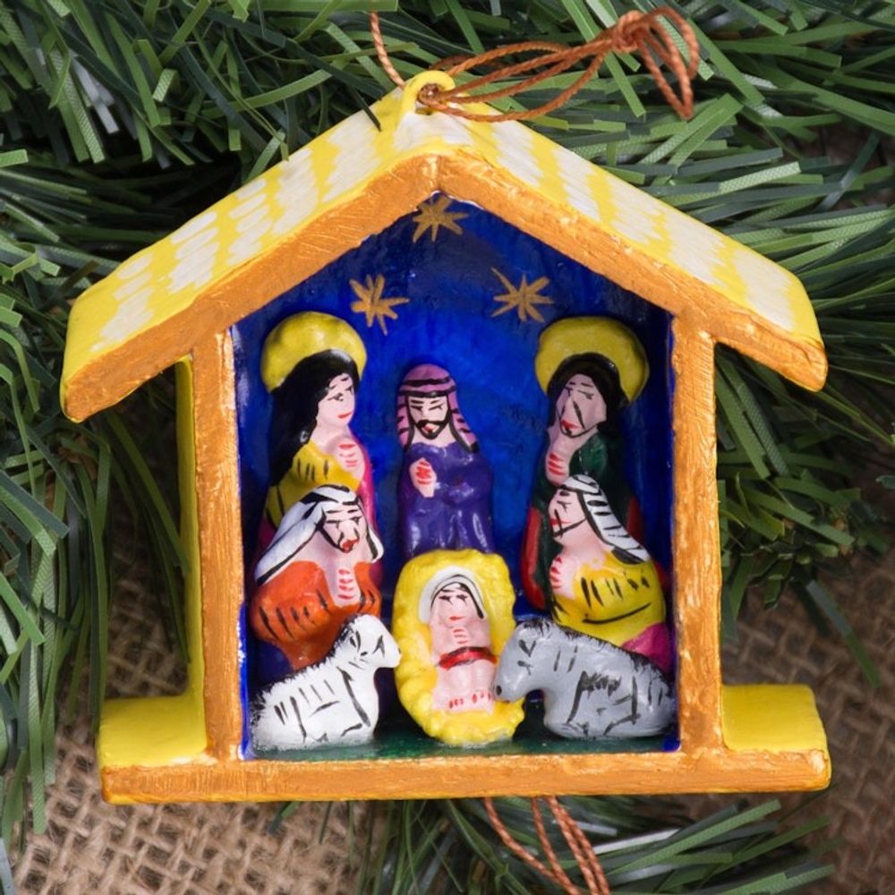 Ornaments Set of 5 'Huts'