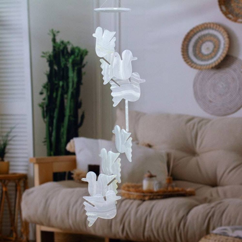 Mexican Handcrafted Natural White Onyx Dove-Themed Mobile 'Feathers to Heaven'