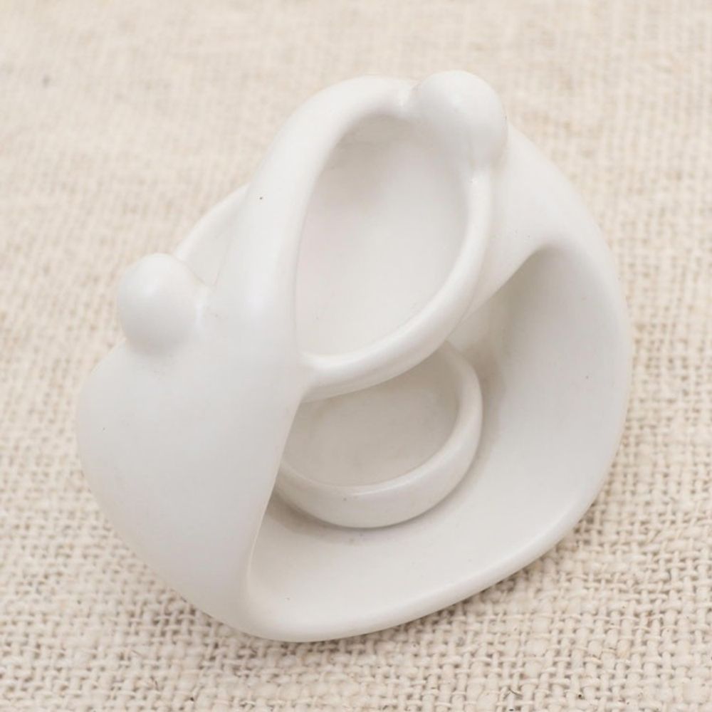 White Ceramic Sculptural Oil Warmer 'Warm Feelings'
