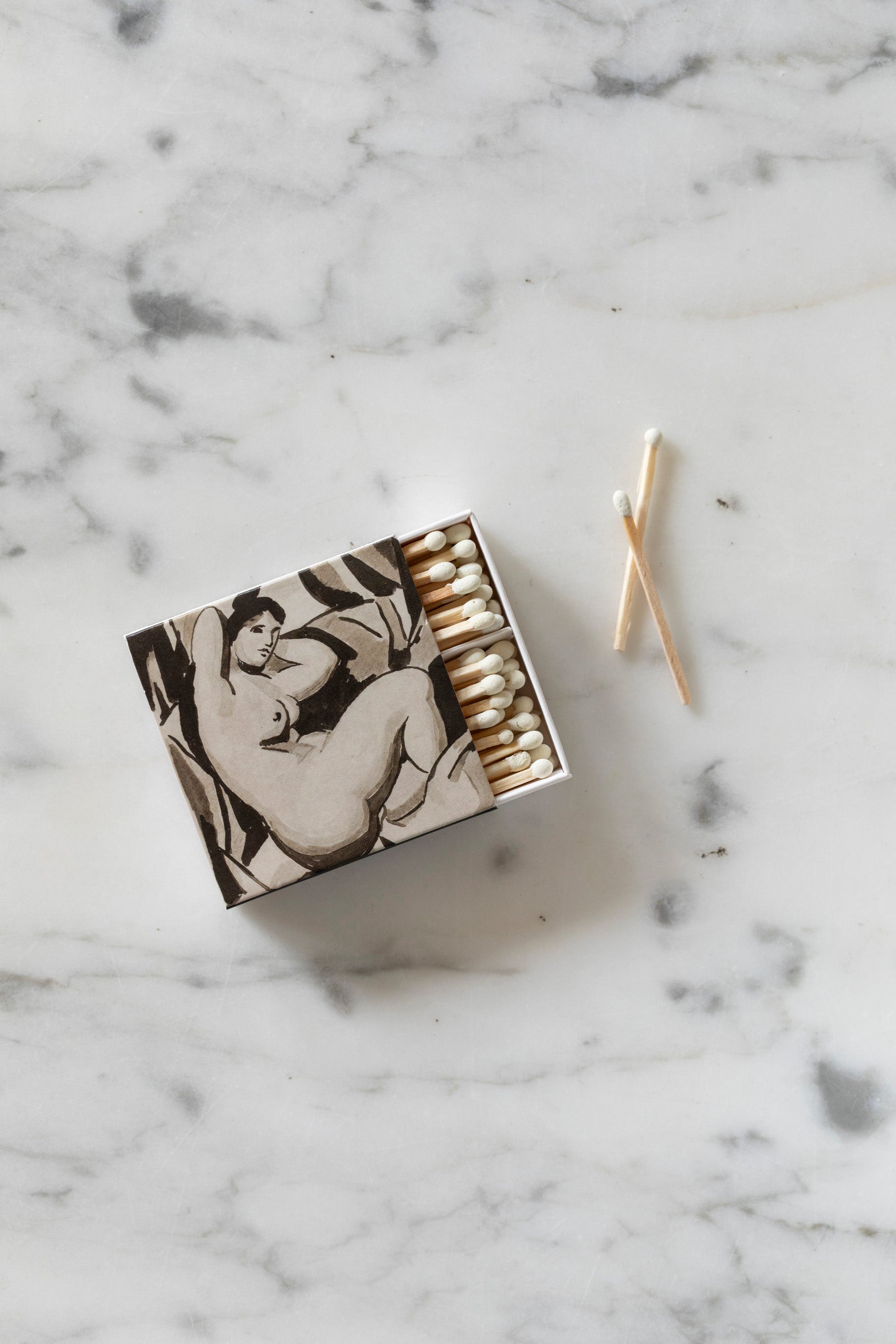 LOST LADY Matchbox
